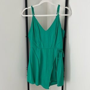 Superdown - Karen Wrap Romper in green